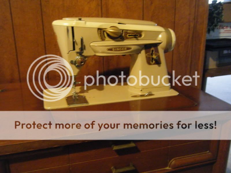 Print Page - Let's see your sewing machine!!